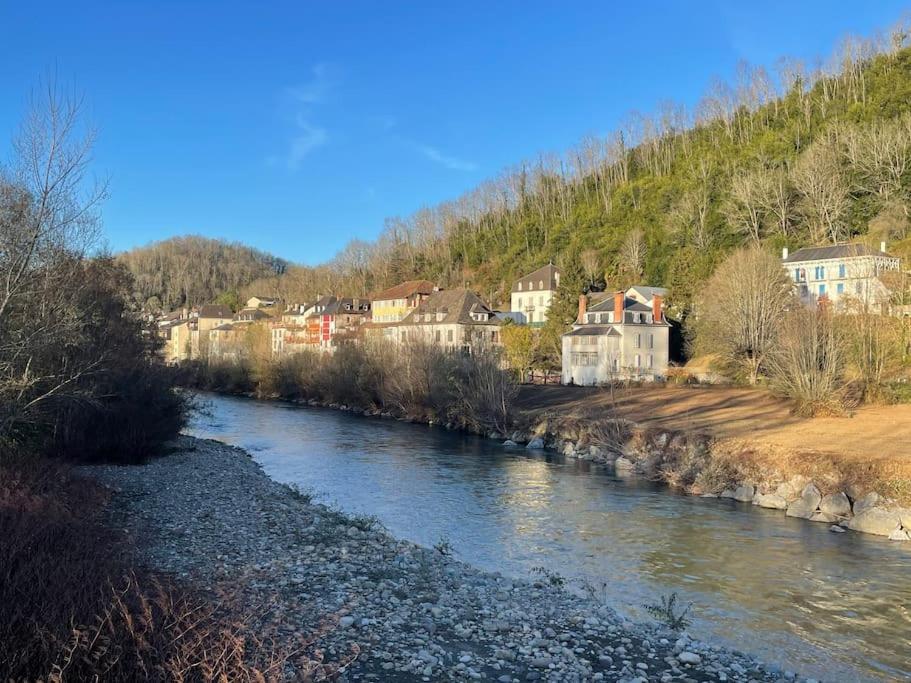 Appartement Au Coeur Du Village - Les Fougeres Tardets Buitenkant foto